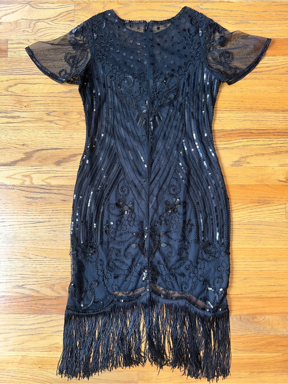 SWEETV 1920’s Flapper Dress for Woman - Picture 4 of 9